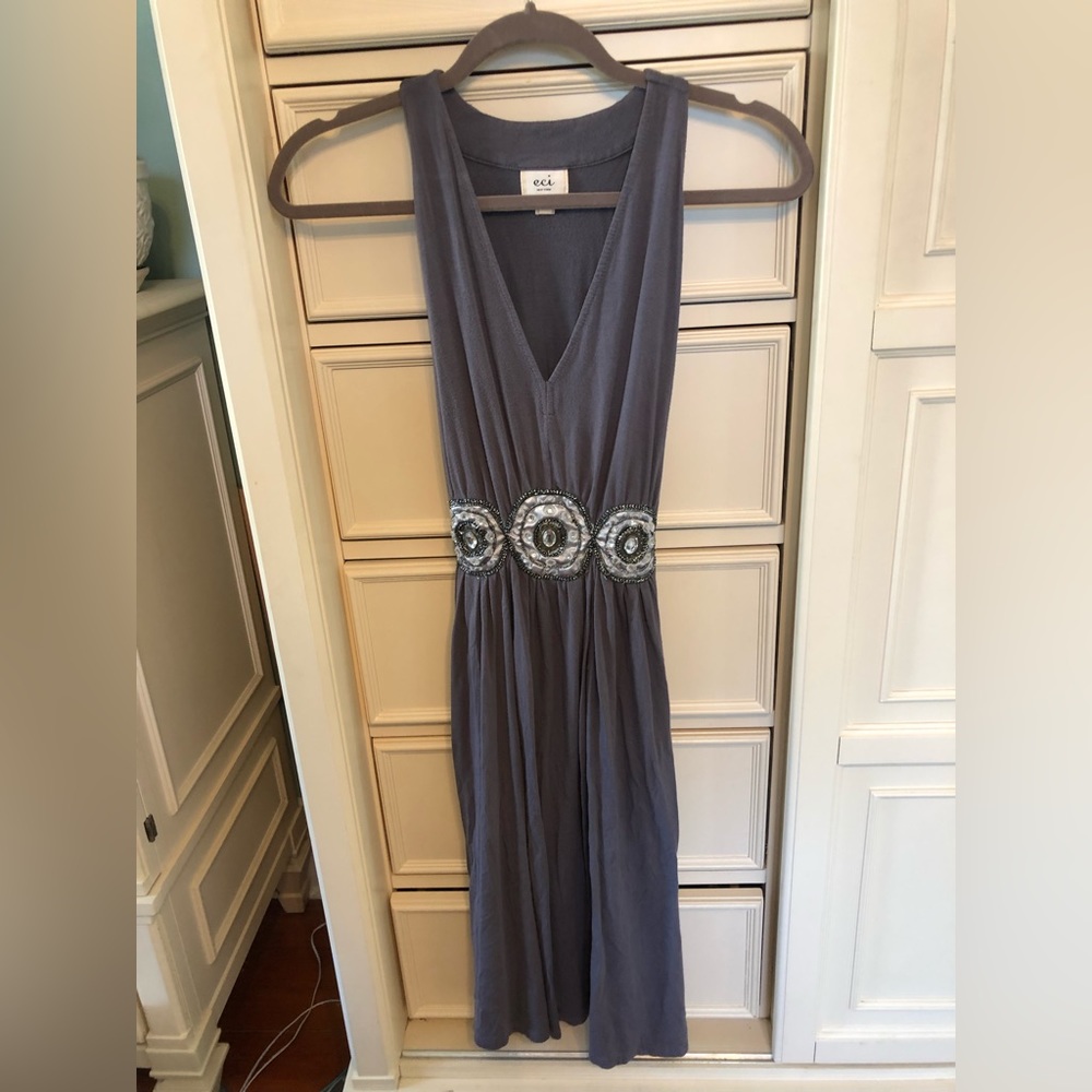 Eci gray/silver sleeveless dress size 6